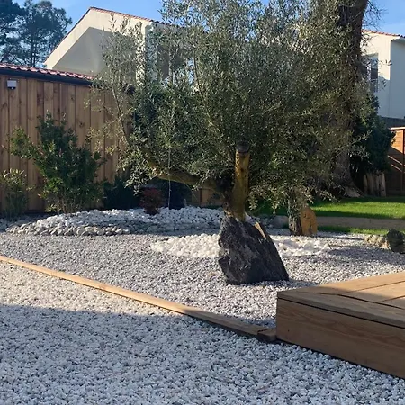 Sun Oasis Les Arrieres Saisons *